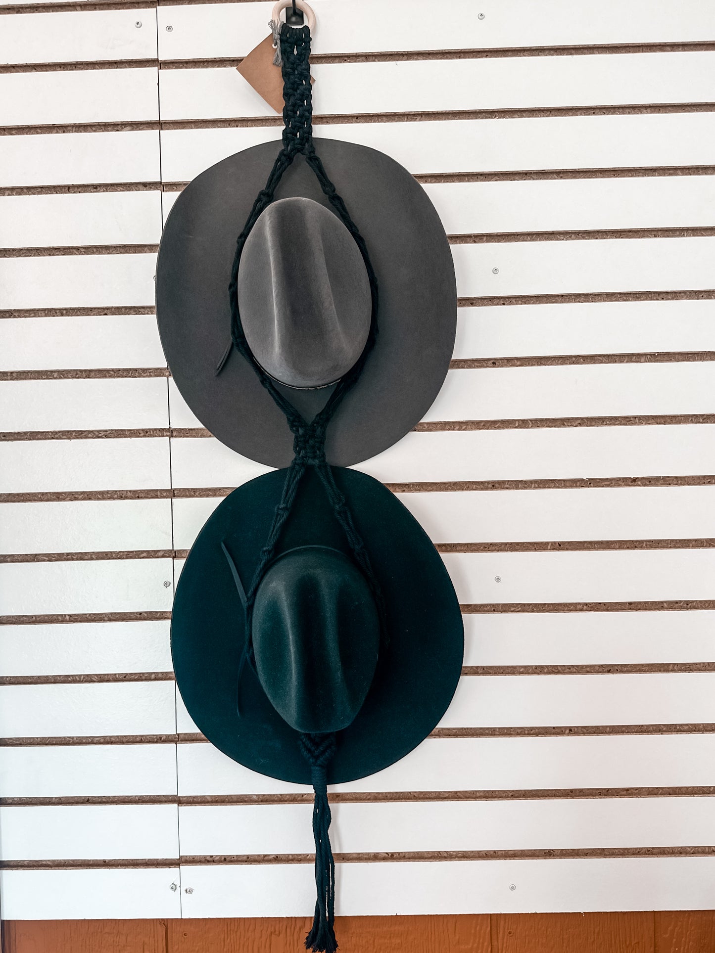 Double Hat Hanger