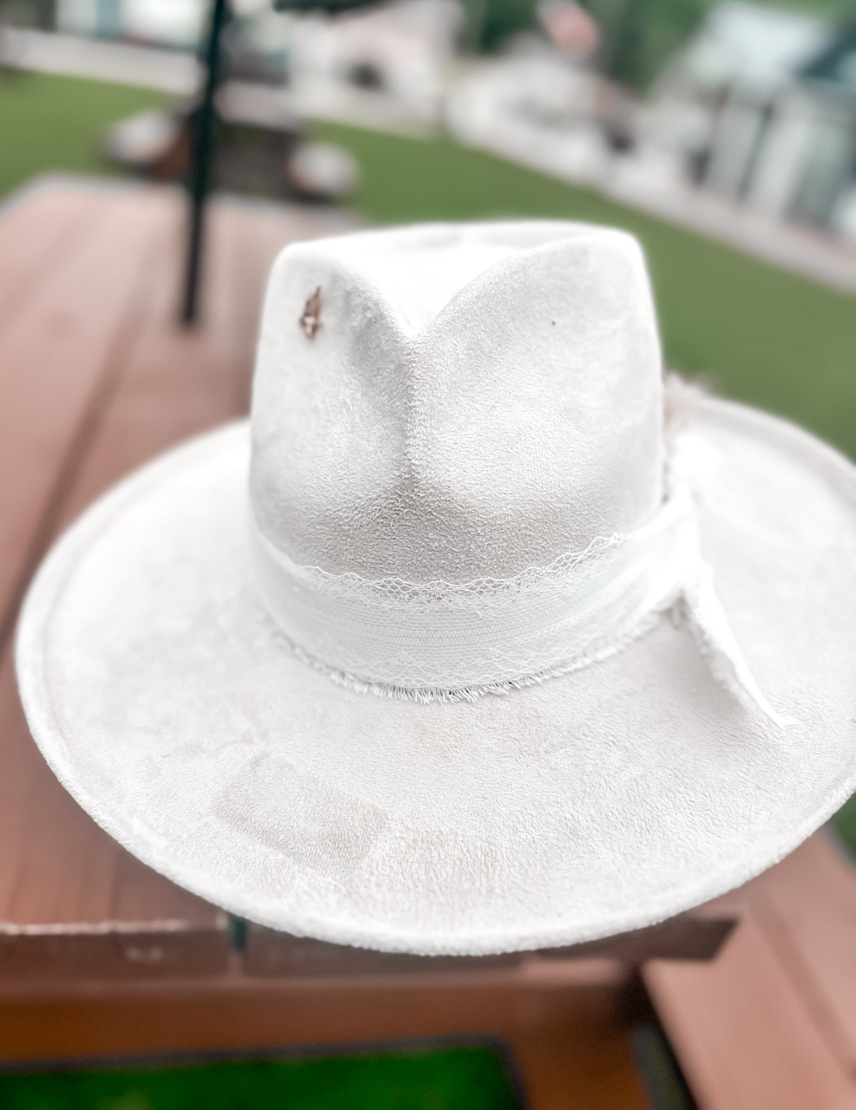 Rolled Up Heart Bridal Rancher
