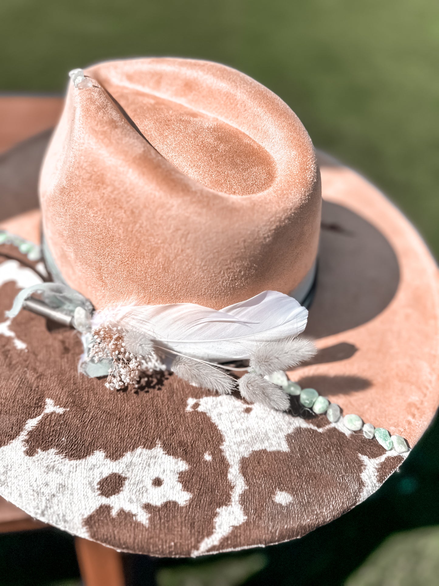 Sunflower and Cowhide with Green Aventurine on Camel Hat