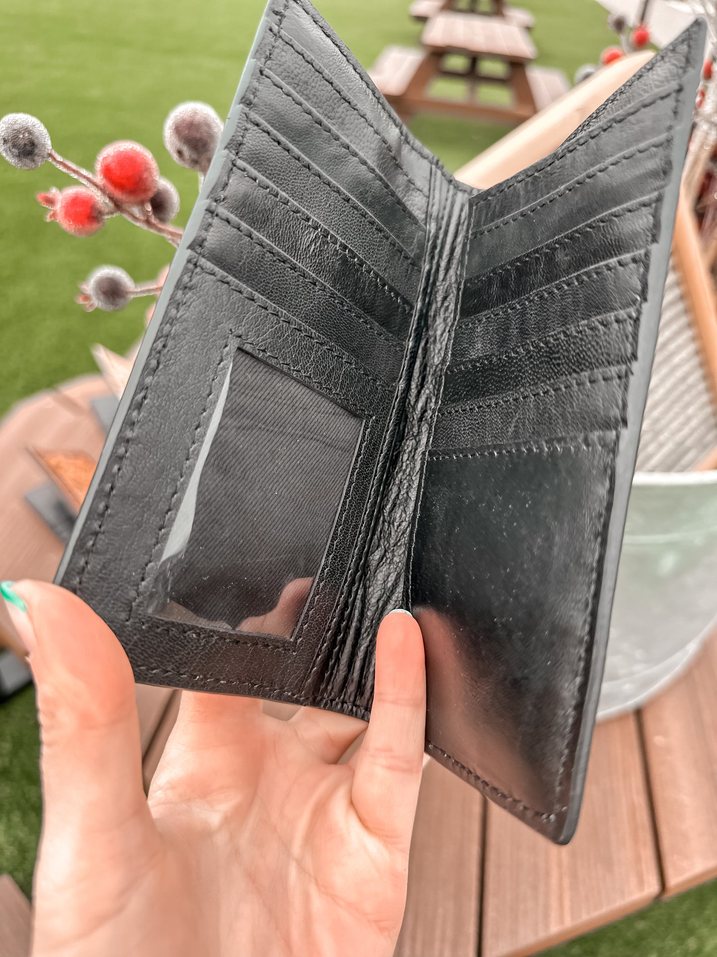 Kentucky Tooled Leather & Cowhide Men’s Wallet