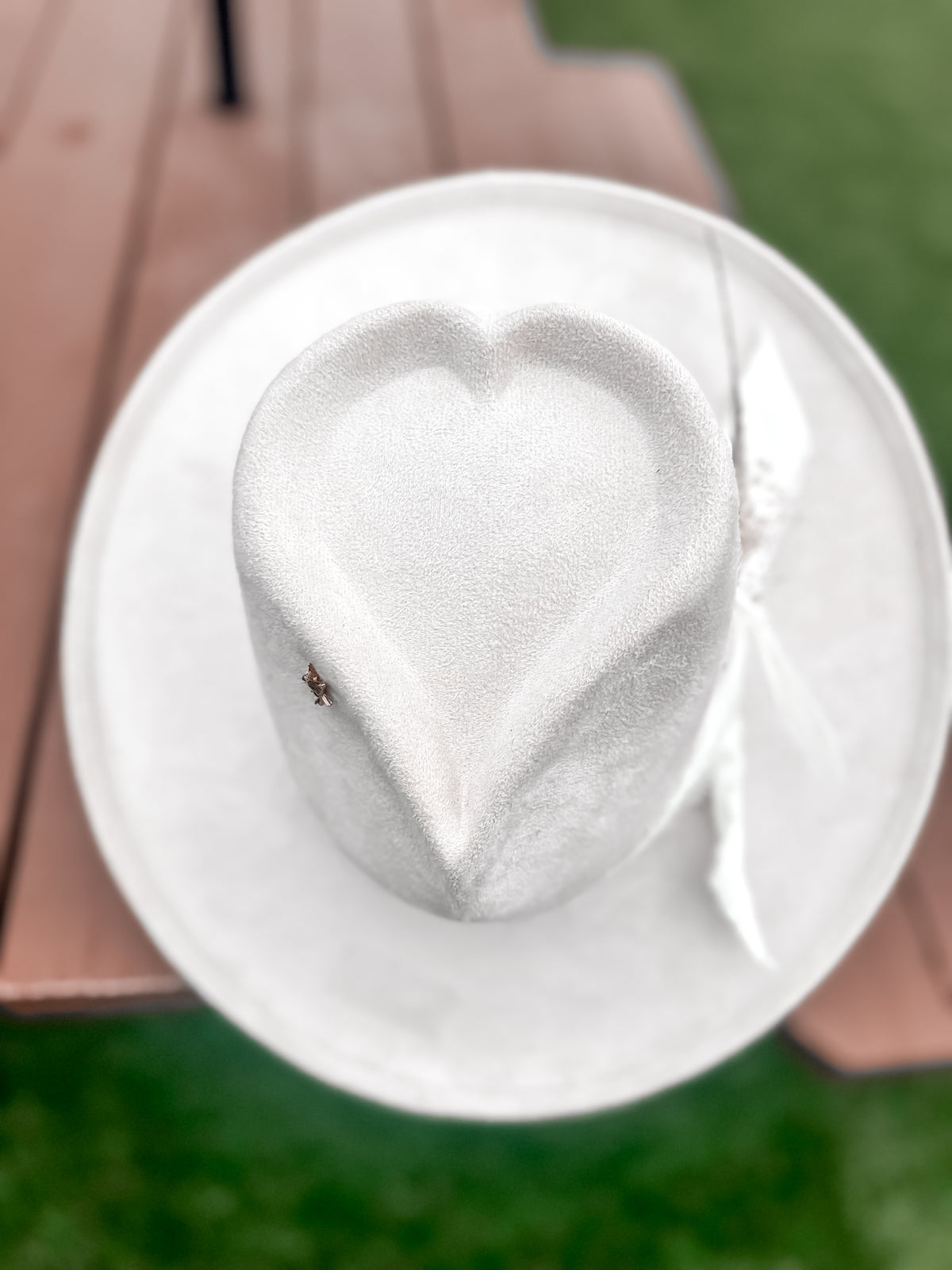 Rolled Up Heart Bridal Rancher
