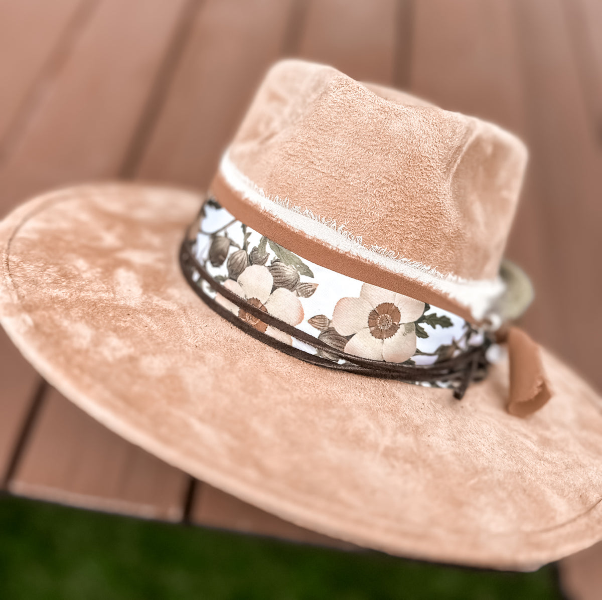 Khaki Rancher Arrowhead Suede Hat with Floral and Brown Banding